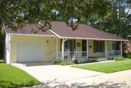 502 Park Ave, Opp, AL 36467-2221