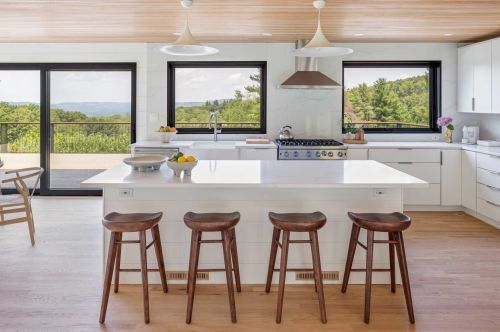 511 Breezy Hl Rd, Hillsdale NY  12529-5056 exterior