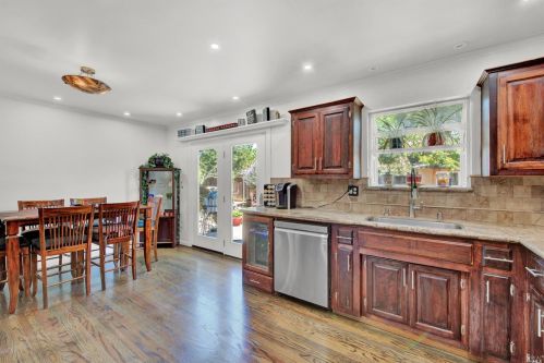 73 Westwood St, Vacaville CA  95688-3625 exterior