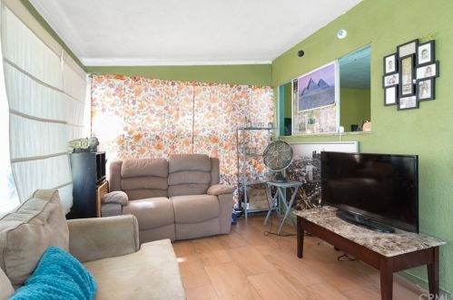 1300 Sumner Ave, Lake Elsinore CA  92530-3216 exterior