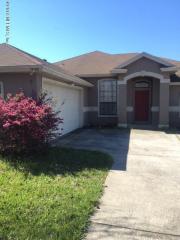 5646 Shady Pine St, Jacksonville, FL 32244-7828
