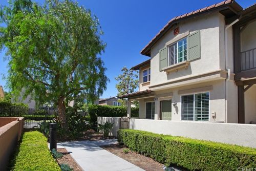 361 Mountain Holly Ave, Orange, CA 92865-5003