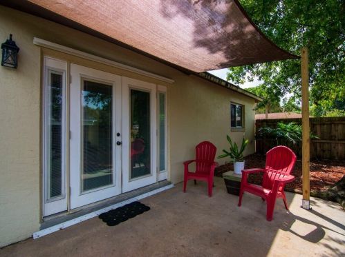 495 24th Ave, Vero Beach FL  32962-1309 exterior