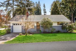 9502 224th St, Edmonds, WA 98020-4568