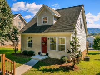 3404 Stafford St, Kingsport, TN 37660-8400