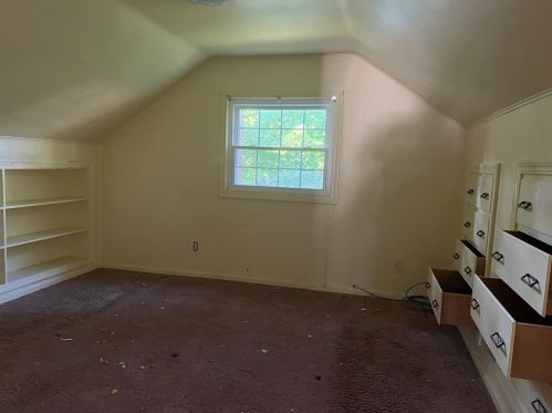 266 Todd Ave, Hermitage PA  16148-1726 exterior