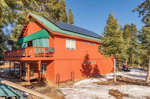 12889 Davos Dr, Truckee, CA 96161-6510