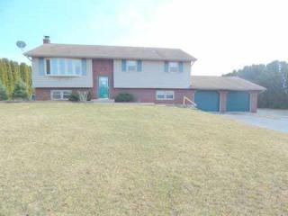 12 Orchard Dr, Bordnersville, PA 17038-8314