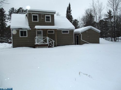 4402 Woodlawn Dr, Fayal, MN 55734-4024