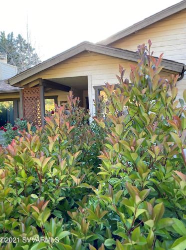 380 Montazona Trl, Sedona AZ 86351-7519 exterior