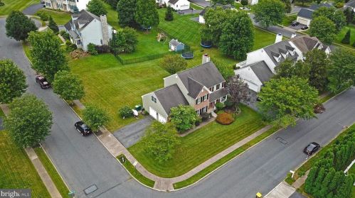1571 Toursdale Dr, Easton, PA 18045-5773