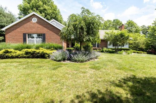 520 Airport Rd, Zanesville, OH 43701-0915