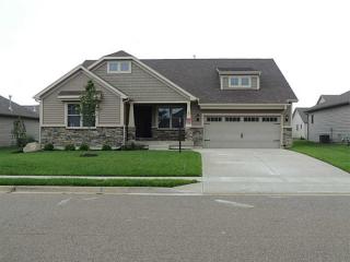 2669 Shady Tree Dr, Troy, OH 45373-7567