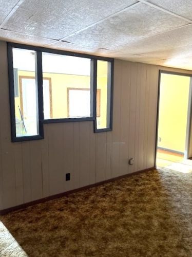 21390 Neiltown Rd, Pleasantville, PA 16341-9452