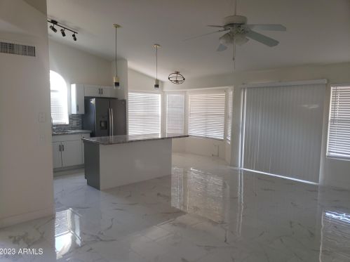 19217 36th St, Phoenix AZ  85050-2687 exterior