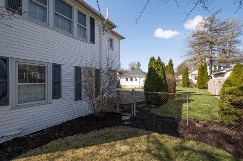111 Catherine St, Mount Vernon, OH 43050-2705