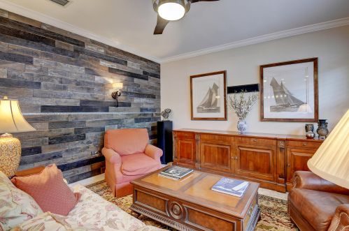 3820 Aspen Leaf Dr, Boynton Beach FL  33436-1700 exterior