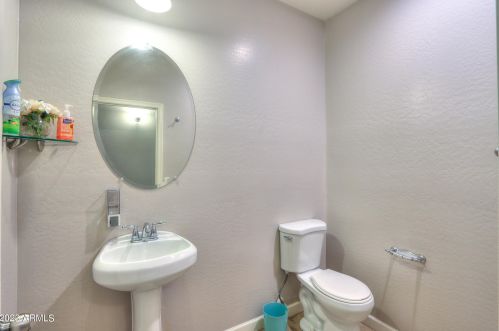 1888 Hubbard Ln, Casa Grande AZ  85122-6742 exterior