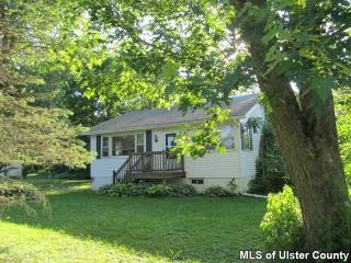 31 Brinks Ln, Hurley, NY 12443-5100