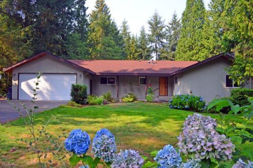 4407 200 St, Bothell WA  98012-7450 exterior