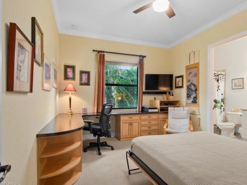 3225 Atlantic Cir, Naples FL 34119-8636 exterior