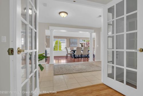 149 Skyline Dr, Lakewood NJ  08701-5737 exterior