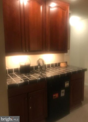 35 Clifford Ct, Harpers Ferry WV  25425-3102 exterior