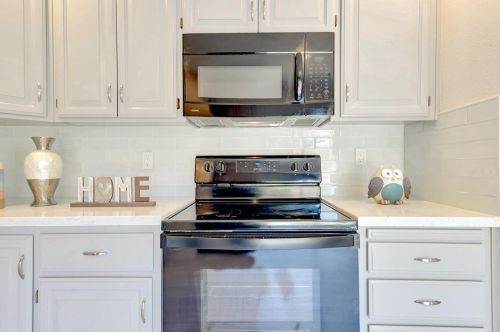 5925 Moraga Ave, San Jose CA  95123-3835 exterior