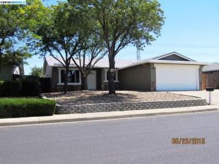 2113 Sugartree Dr, West Pittsburg, CA 94565-4415