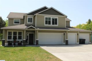 9724 Court St, Pasco, WA 99301-6502
