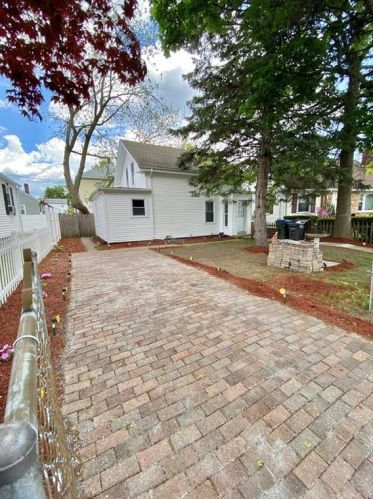 35 Sisson St, Providence RI  02909-4020 exterior