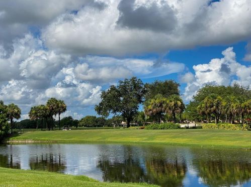 1993 Crestview Way, Naples FL  34119-3332 exterior