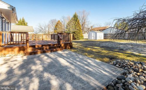 7 Nassau Ave, West Deptford NJ  08066-1120 exterior