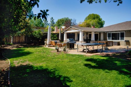 1178 Rhinecastle Way, San Jose CA  95120-1732 exterior