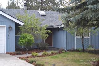 2961 Lotno Dr, Bend OR  97701-5895 exterior