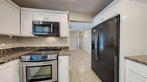 7819 17th Ave, Phoenix AZ  85021-7011 exterior