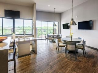 2300 Franklin Pike, Nashville TN  37204-2253 exterior