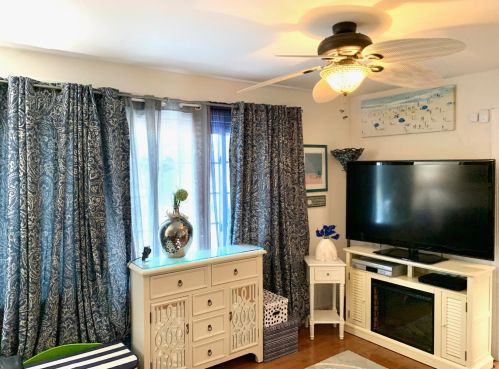 221 150, Valpo IN  46383-9559 exterior