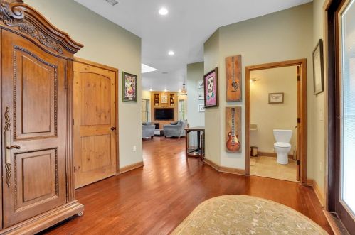 8340 Pinecone Dr, Lakeland FL  33809-1632 exterior