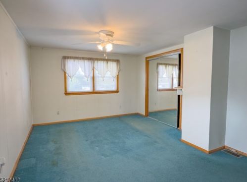 22 Fisher Pl, Clark NJ  07066-3239 exterior