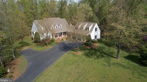 4374 Island View Ln, Owens, VA 22485-8507
