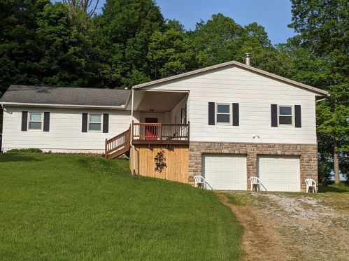 156 Eulah Dr, Hebron, OH 43025-9652