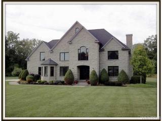 3631 Bullis Rd, Elma, NY 14059-9748