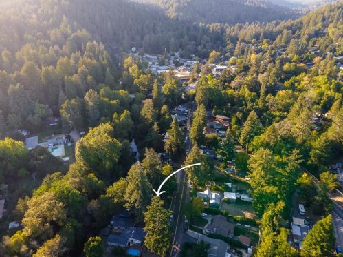 212 Riverside Ave, Ben Lomond CA  95005-9588 exterior