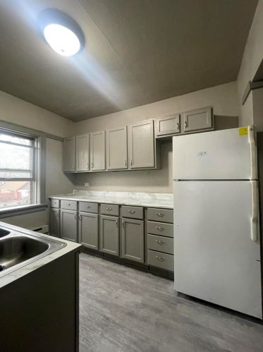 330 Keefe Ave, Milwaukee WI 53206-3044 exterior