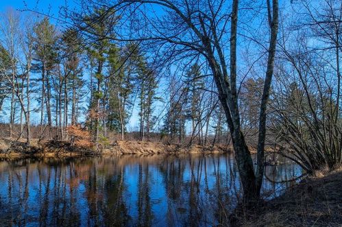 565 Penacook Rd, Hopkinton NH  03229-2916 exterior