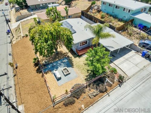 1105 Bittern St, San Diego CA 92114-2513 exterior