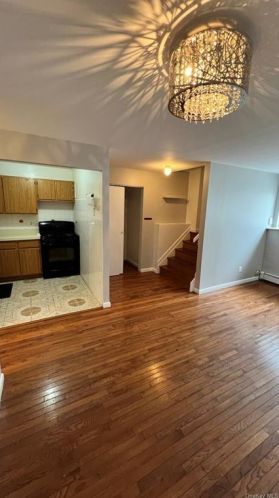 1804 Marmion Ave, Bronx NY  10460-4653 exterior