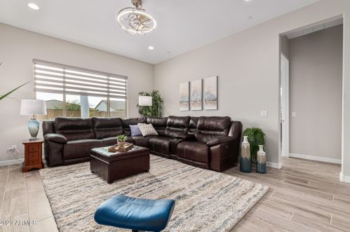 24831 175th Dr, Sun City AZ  85387 exterior
