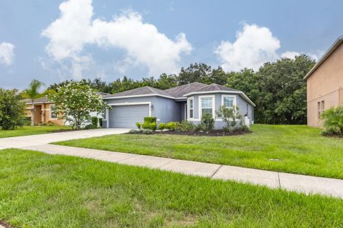 1156 Brenton Manor Dr, Winter Haven FL  33881-2814 exterior